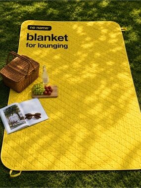 no name blanket for lounging VIRAL YELLOW CANADA EXCLUSIVE ! NWT